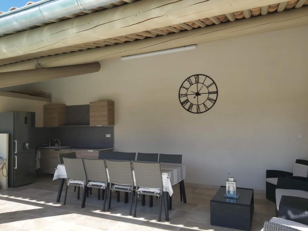 Appartement Location Le Thor Extérieur photo