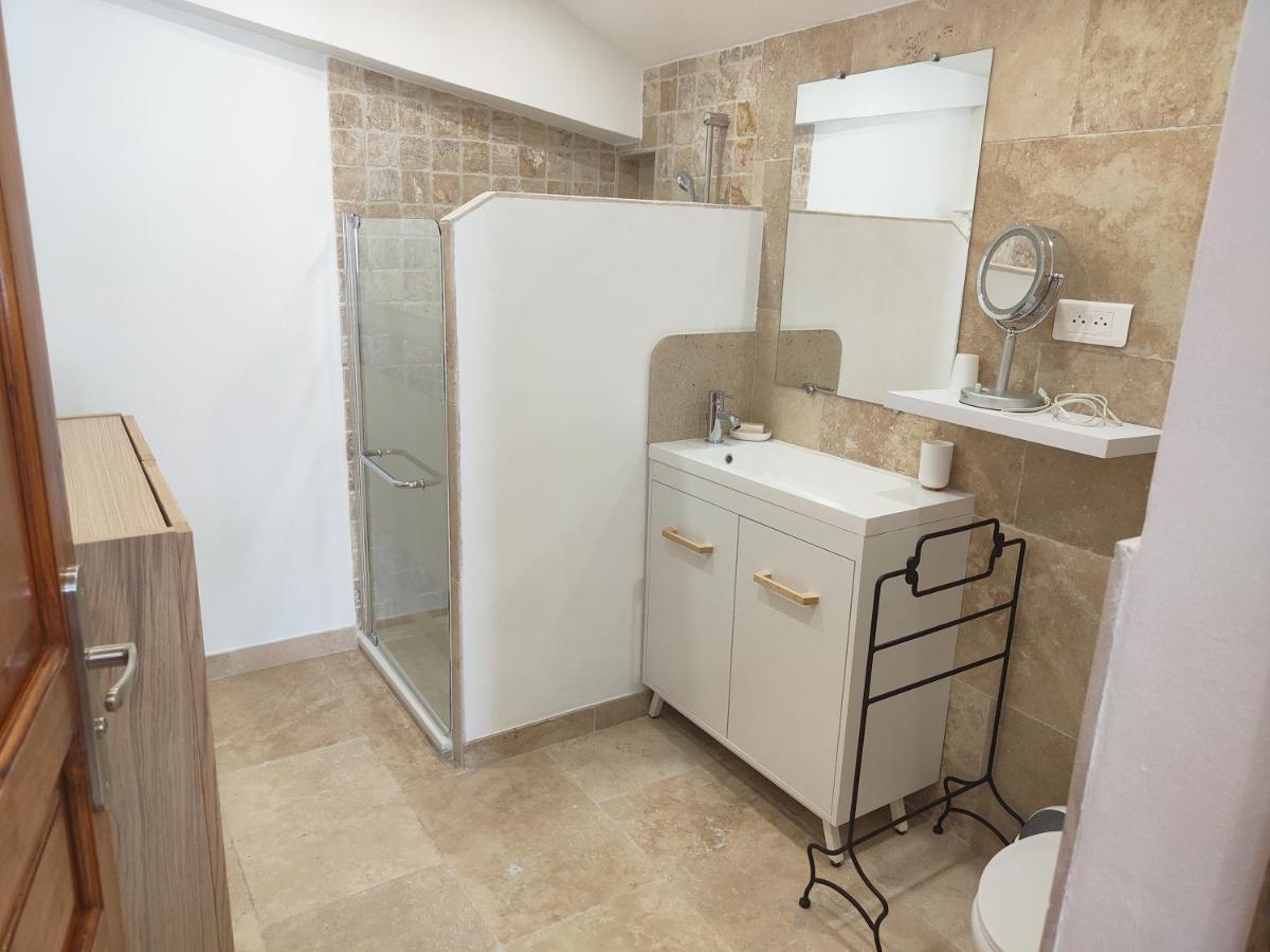 Appartement Location Le Thor Extérieur photo
